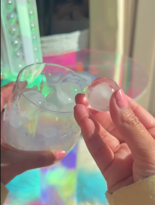 Ice Cube Tray with Lid Review: 2-in-1 Portable Ice Ball Maker That’s Actually Worth It?